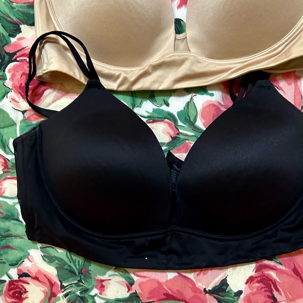 Two Maiden Form bras . One black and one beige, both are size 38C . - Picture 6 of 7